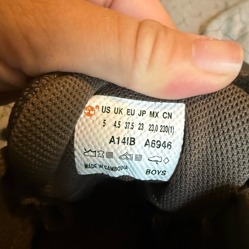 Timberland Gray Boots Rugged Lace-Up Design‎ Mt Maddsen Waterproof Hiking size 5 - Picture 5 of 6